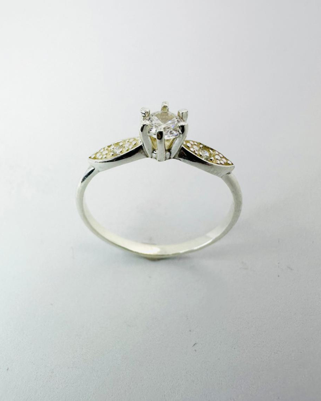 Anel Solitário Zircônia Prata 925 - PJ111