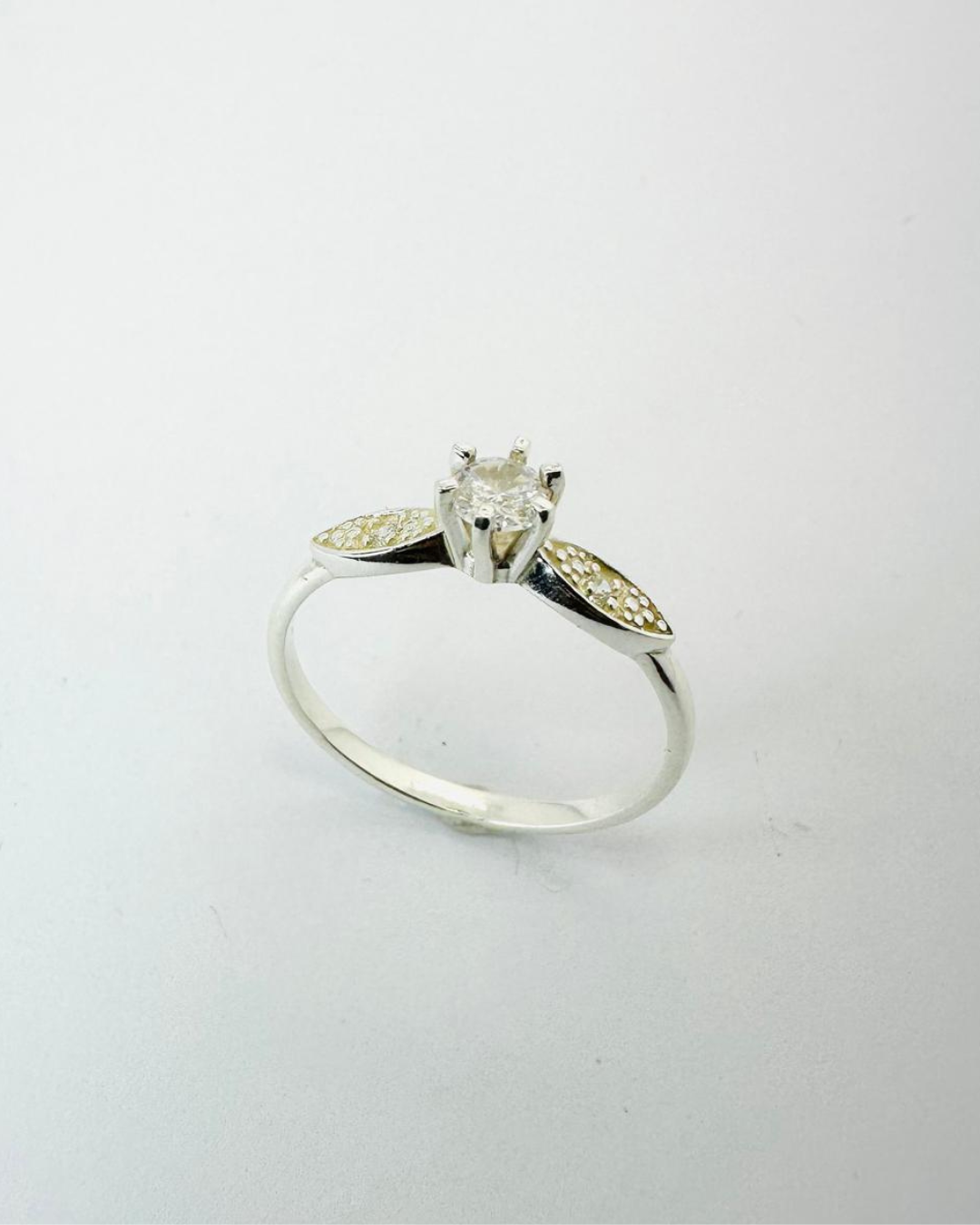 Anel Solitário Zircônia Prata 925 - PJ111