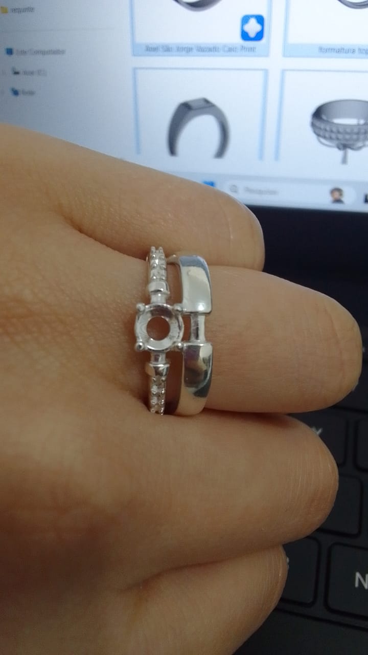 Anel Duplo Elegante - Design Moderno com Zircônias em Prata 925 – PJ178