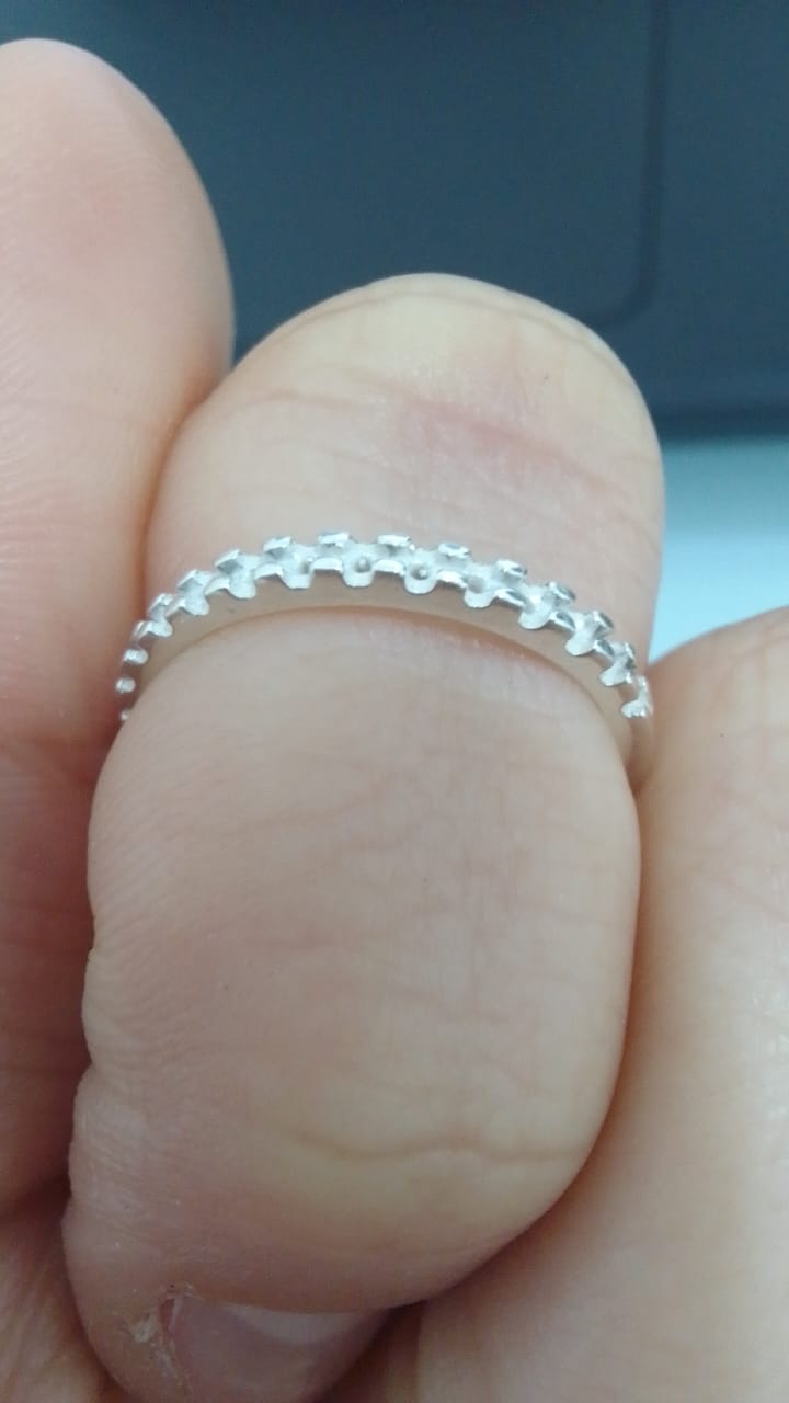 Anel Meia Aliança Ondulado em Prata 925 - PJ199