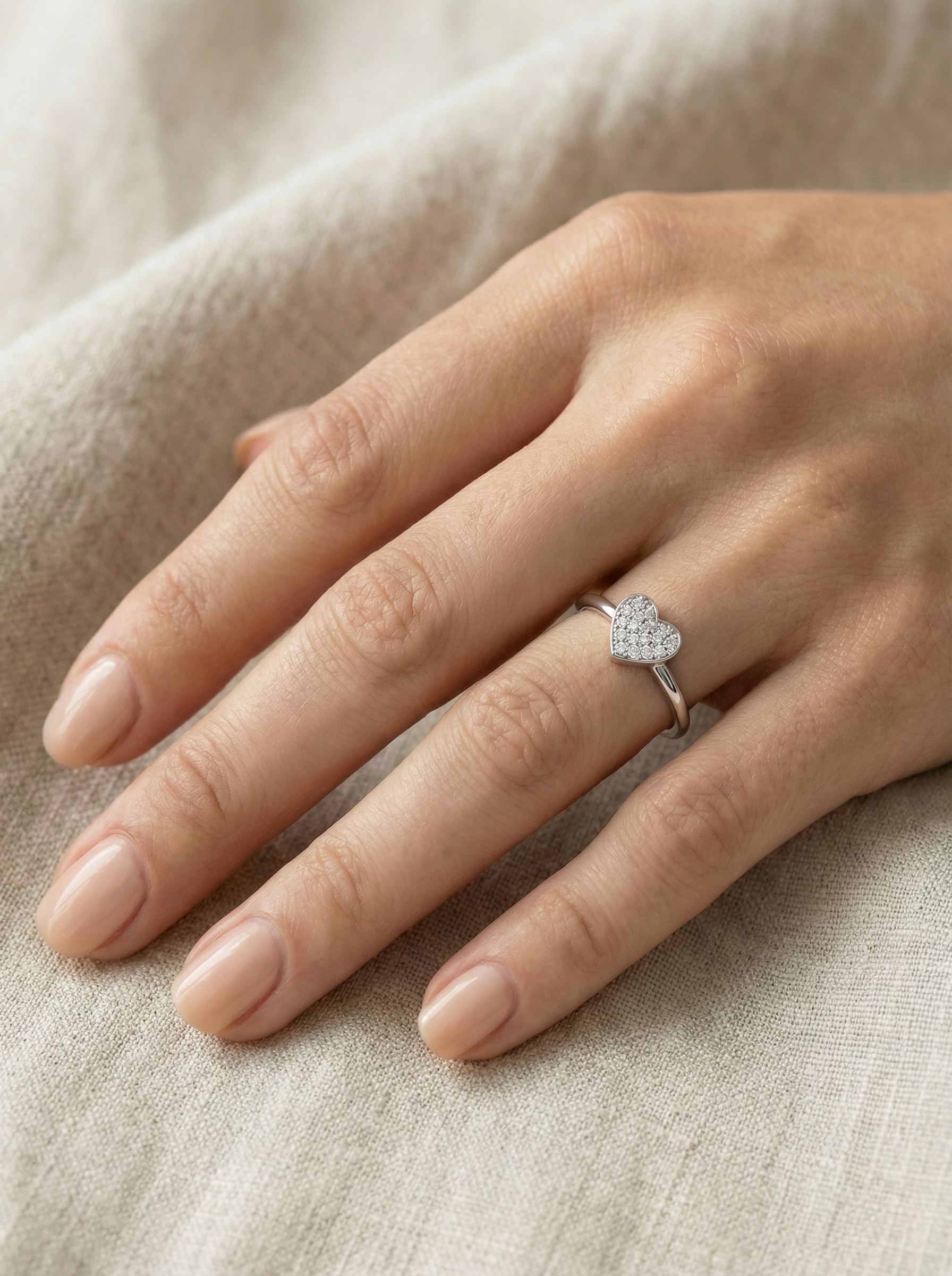 Anel Coração Prata 925 com Zircônia Feminino PJ108